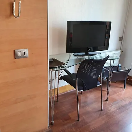 Departamento Con Excelente Ubicacion A Una Cuadra De Metro Pedro De Valdivia